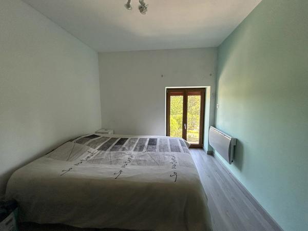 Vente                                                      Maison
                        
                     7 pièces                      149 m2                     à Sancerre