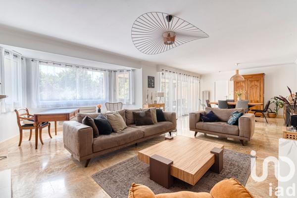 Maison à vendre 6 pièces 177 m² Montreuil-Juigné