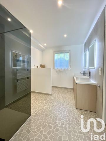 Maison à vendre 6 pièces 177 m² Montreuil-Juigné