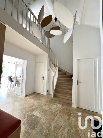 Maison à vendre 6 pièces 177 m² Montreuil-Juigné