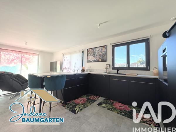 Maison à vendre 4 pièces 98 m² Saint-Romain-de-Benet