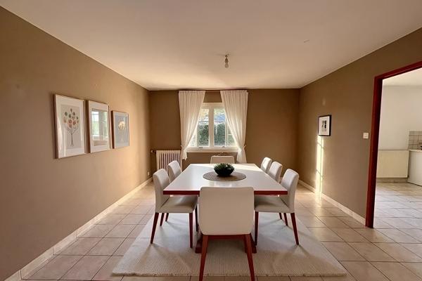 A LOUER - NANTES ST JOSEPH DE PORTERIE Maison 4 CHAMBRES + BUREAU de 166.93 m2