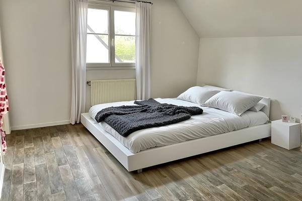 A LOUER - NANTES ST JOSEPH DE PORTERIE Maison 4 CHAMBRES + BUREAU de 166.93 m2