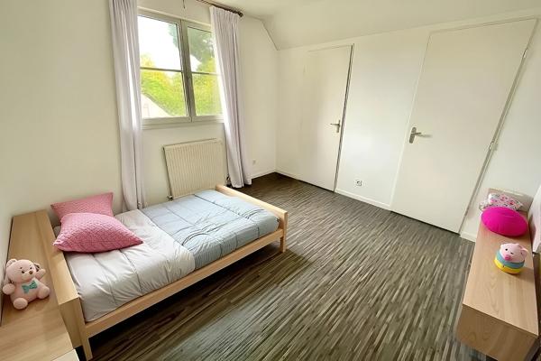 A LOUER - NANTES ST JOSEPH DE PORTERIE Maison 4 CHAMBRES + BUREAU de 166.93 m2