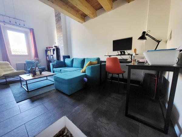 A VENDRE 83170 TOURVES MAISON DE VILLAGE T3/4 DE 130 M2 CAVE