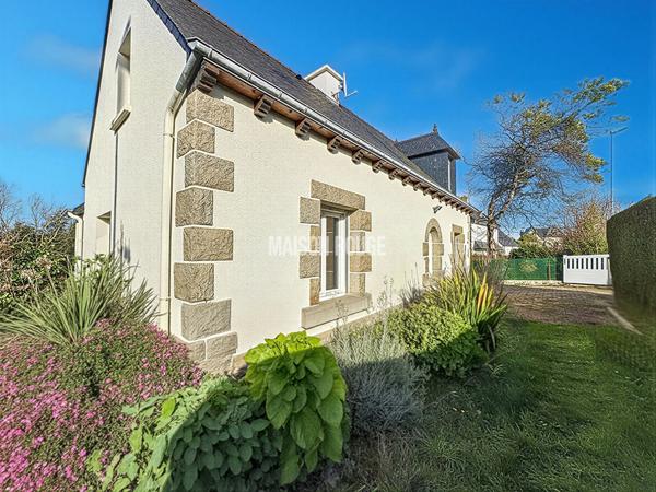 Paimpol Centre - Secteur Hôpital ! Maison 5 pièces avec vie de plain-pied ! idéal investisseurs