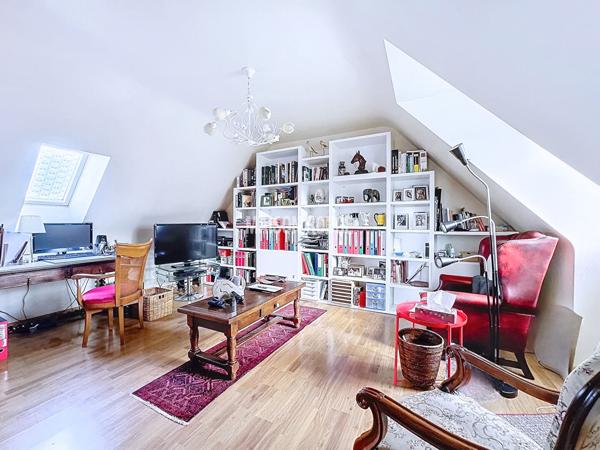 Paimpol Centre - Secteur Hôpital ! Maison 5 pièces avec vie de plain-pied ! idéal investisseurs