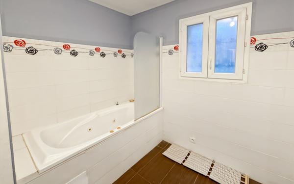 Maison à vendre    4 pièces • 116 m2 Sorges