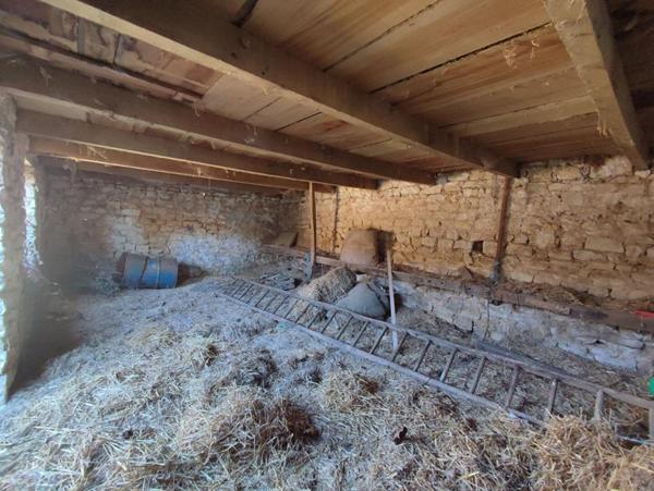 Grange toits terrain