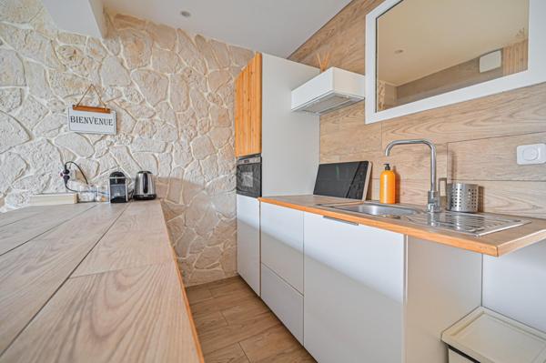 A  6  minutes de la Gare RER D  Maisons Alfort / Alfortville