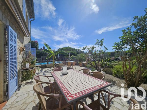 Maison à vendre 12 pièces 323 m² Vence