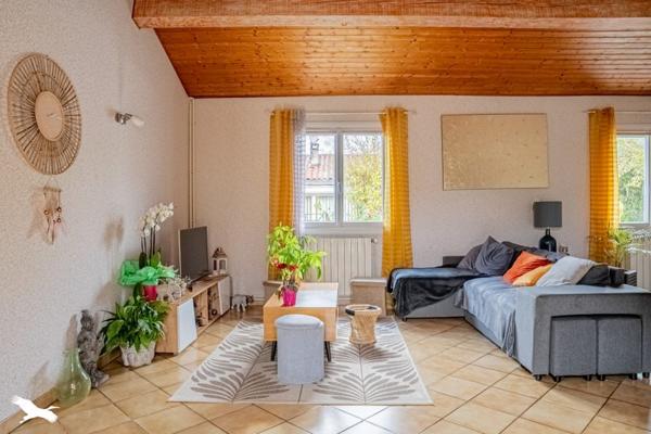 Maison à vendre |  Sadirac |  6 pièces | 140 m²