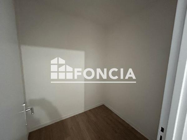 Location Appartement 3 pièces 55.9 m² - Noisy Le Grand 93160