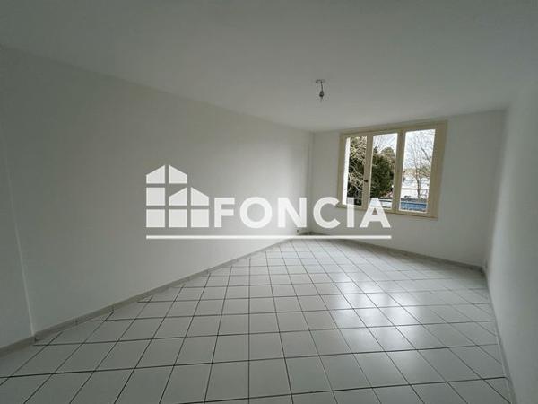 Location Appartement 3 pièces 55.9 m² - Noisy Le Grand 93160