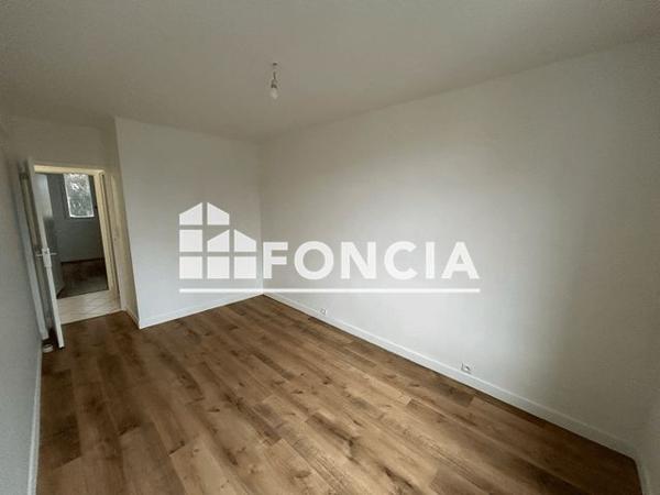 Location Appartement 3 pièces 55.9 m² - Noisy Le Grand 93160