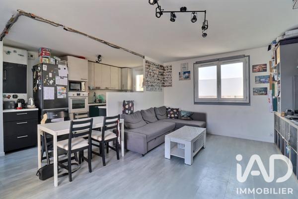 Appartement à vendre 3 pièces 67 m² Vitrolles