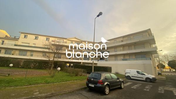 Appartement avec terrasses , parking et cave  en vente à Pessac Bellegrave avec B2P IMMOBILIER