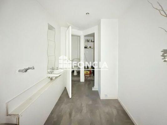 À vendre Local commercial 98 m² - ÉPinal 88000