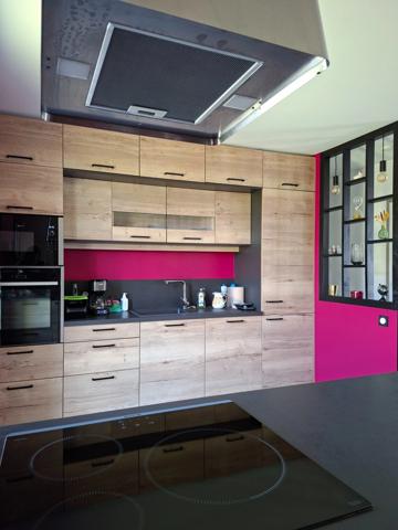 Maison individuelle 3 chambres, parfait état, entièrement plain pied, Sous sol + Garage camping car, Proche ALENCON