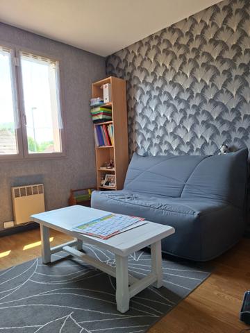 Maison individuelle 3 chambres, parfait état, entièrement plain pied, Sous sol + Garage camping car, Proche ALENCON