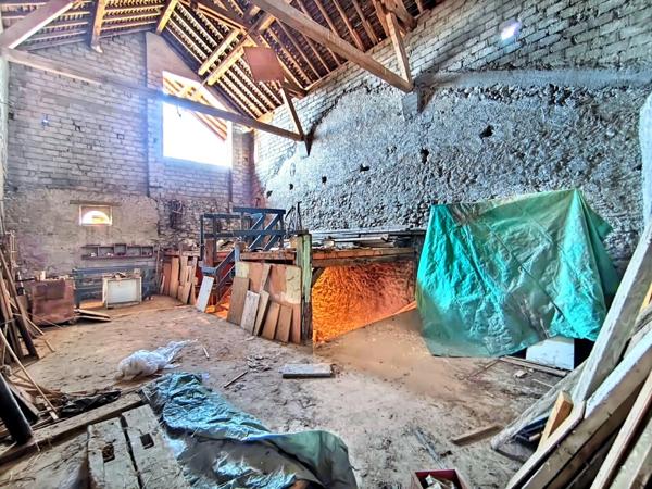 Grange à réhabiliter 265m² - PERRIGNIER (74)