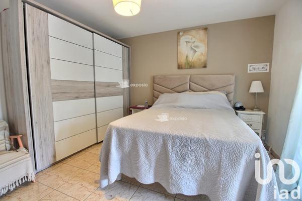 Maison à vendre 9 pièces 205 m² Roquevaire