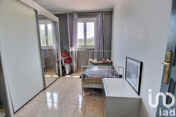 Maison à vendre 9 pièces 205 m² Roquevaire