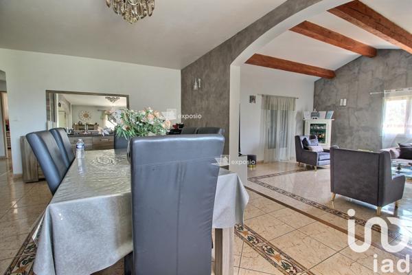 Maison à vendre 9 pièces 205 m² Roquevaire