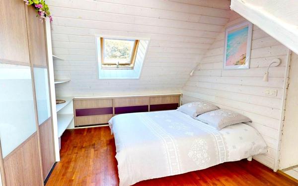 Maison à vendre    6 pièces •  Plouray