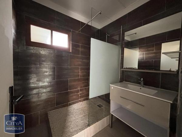 Appartement à louer 4 pièces 65.56m²