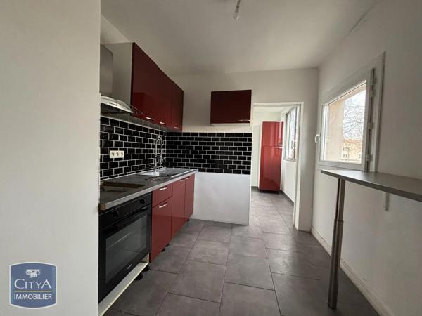 Appartement à louer 4 pièces 65.56m²