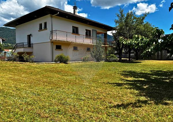 Maison 2 chambre(s) à vendre - Marignier, Haute-Savoie - 74