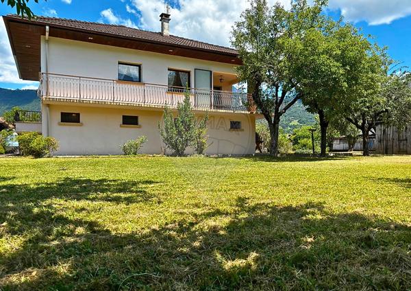 Maison 2 chambre(s) à vendre - Marignier, Haute-Savoie - 74