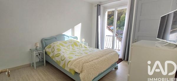 Maison à vendre 4 pièces 77 m² Mayres