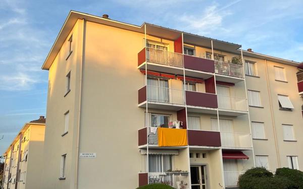 Appartement à vendre    3 pièces • 60,70 m2 Saint-Fargeau-Ponthierry