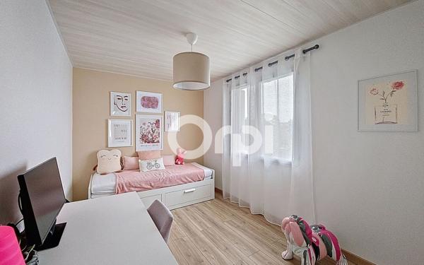 Appartement à vendre    3 pièces • 60,70 m2 Saint-Fargeau-Ponthierry