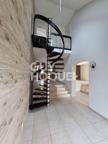 Maison Jouy-aux-Arches 9 pièce(s)