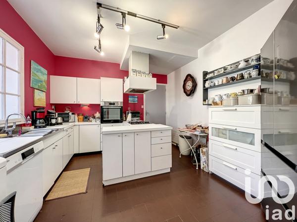 Maison à vendre 6 pièces 250 m² Brie-Comte-Robert