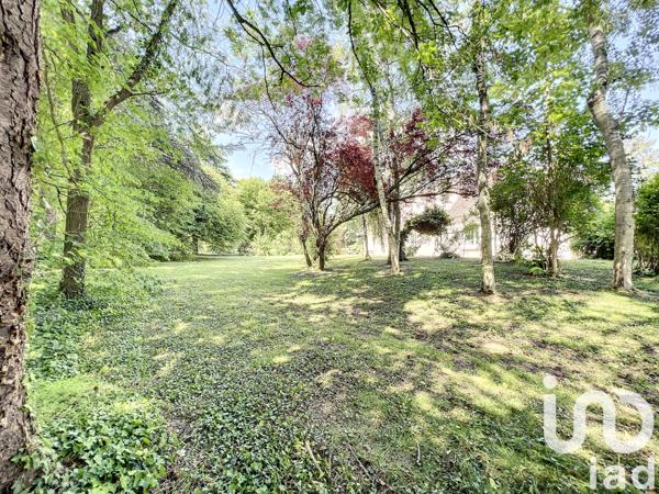 Maison à vendre 6 pièces 250 m² Brie-Comte-Robert