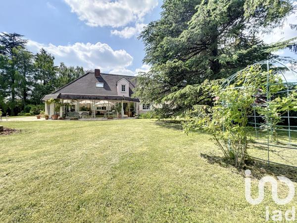 Maison à vendre 6 pièces 250 m² Brie-Comte-Robert
