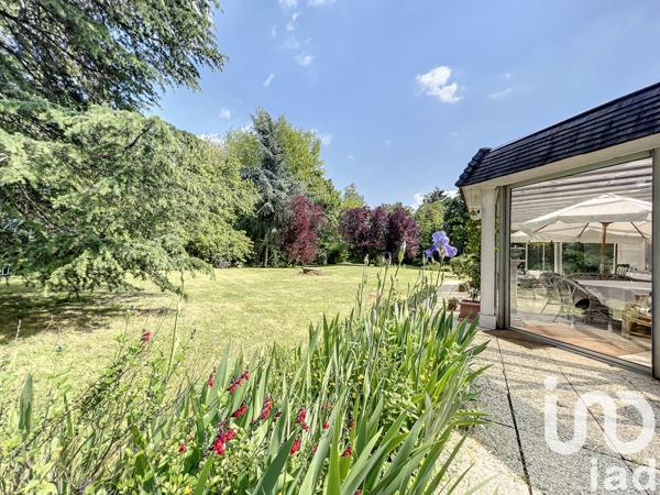 Maison à vendre 6 pièces 250 m² Brie-Comte-Robert