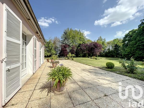 Maison à vendre 6 pièces 250 m² Brie-Comte-Robert