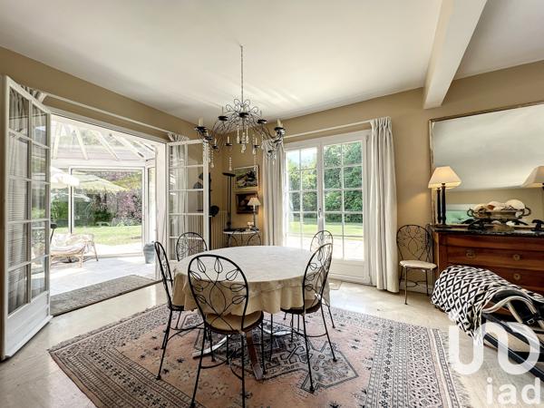 Maison à vendre 6 pièces 250 m² Brie-Comte-Robert