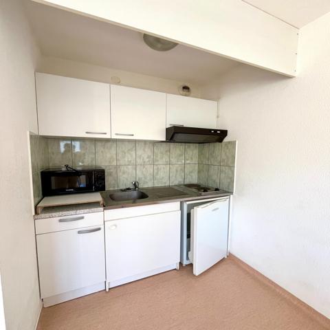 Immeuble
                                                                                                                                                
                                                                                                                                                
                                                                                                                                                
                                                    
                                                                                                                                                                                                                                                                                                                        500  m²                                                                                                                                                                                                         1 etage(s)