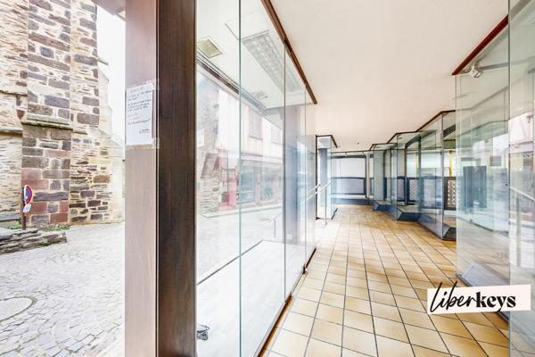 Local commercial Malestroit centre ville 320 m²