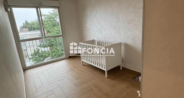À vendre Appartement 4 pièces 77.3 m² - ÉCouen 95440
