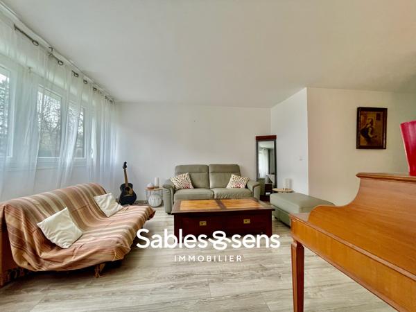 Appartement T4 dans résidence sécurisée sur la commune de Carrière- sur-Seine