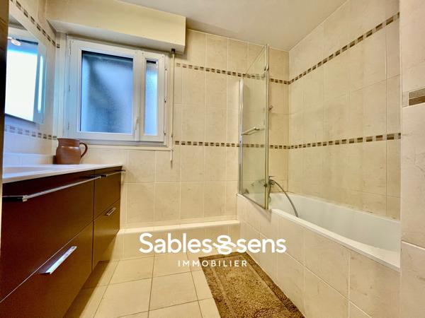 Appartement T4 dans résidence sécurisée sur la commune de Carrière- sur-Seine