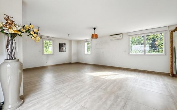 Appartement à vendre    4 pièces • 109 m2 Les Pennes-Mirabeau