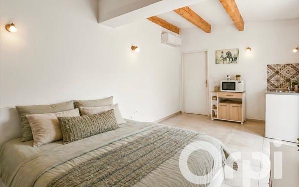 Maison à vendre    2 pièces • 75,51 m2 Aimargues
